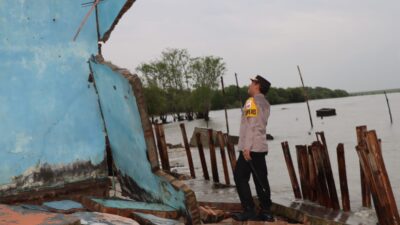 Batubara Dikepung Bencana, 15 Rumah Roboh Diterjang Pasang