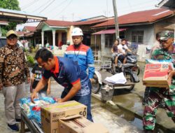 FT Medan Group Salurkan Bantuan Sembako Bagi Korban Banjir
