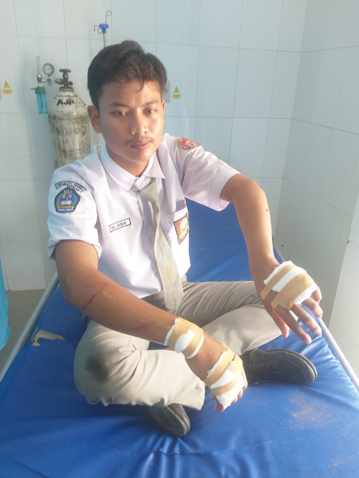 2 Pelajar SMA Di Sergai Luka Bacok