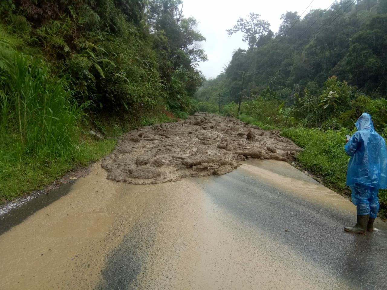 Panyabungan-Muarasoma Putus Total