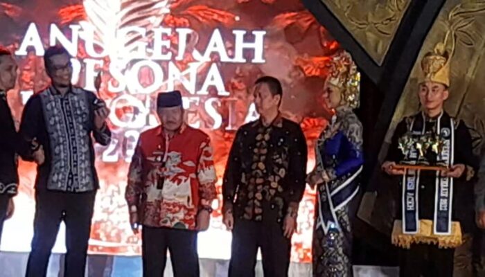 Marthunis Antarkan Lokan Badaruk Raih Juara 1 Nominasi API Makanan Tradisional Aceh Singkil