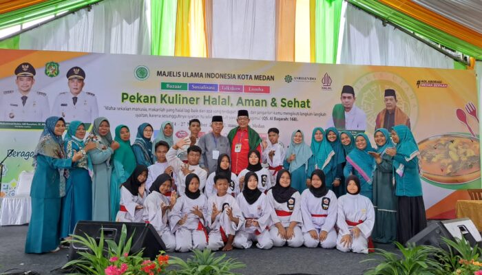 Siswa MTS Al Ittihadiyah Pangkalan Mansyur Ramaikan Pekan KHAS MUI Medan