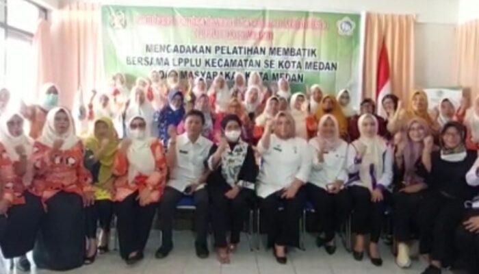 LPPLU Kota Medan Gelar Latihan Membatik