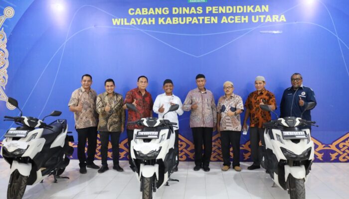 Tiga Pengawas Sekolah Terpencil Di Aceh Utara Dapat Sepeda Motor Dari Pj Gubernur