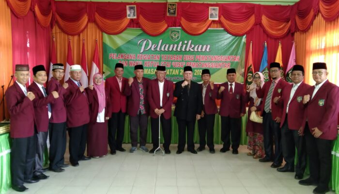 Pengurus Yayasan UISU P. Siantar Dilantik