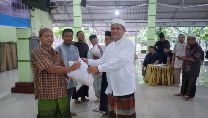 BKM Asy Syafi’iyah Salurkan Bansos Dari Wali Kota Medan