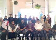 Edward Limbong Wartawan Waspada Narasumber FGD Kontribusi Keilmuan Bidang Jurnalistik Alumni UIN-SU