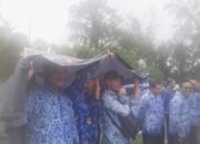 Upacara HUT KORPRI,Ratusan ASN Diguyur Hujan