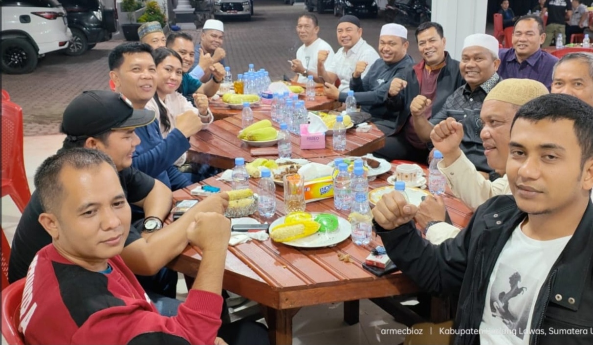 Diduga Untuk Memuluskan KUA PPAS 2023 Pimpinan Dan Anggota DPRD Palas Dijamu Makan Malam