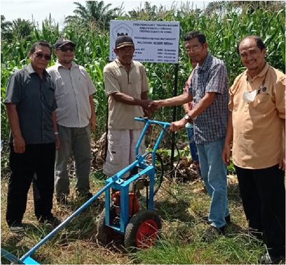Dosen Polmed Rancang Mesin<br>Penyiang Gulma Untuk Petani Jagung