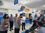 Sidak Pengurusan SIM Di Satlantas, Kapolrestabes Minta Personil Berikan Pelayanan Cepat Dan Efisien
