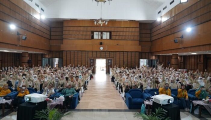 Hari Kesehatan Nasional 2022 : Bio Farma Apresiasi Kunjungan 250 Tenaga Kesehatan Teladan