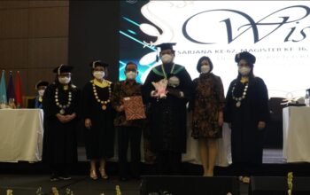 324 Wisudawan Ukrida Siap Masuki Dunia Kerja