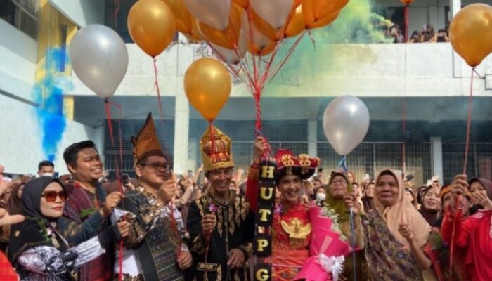 SMKN 1 Medan Gelar Upacara HGN Dengan Dua Bahasa