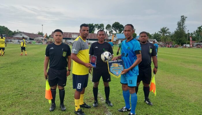 <strong>Sambut Piala Dunia Qatar, Tropio Cup 2022 Desa Sei Mencirim, Kutalimbaru Digelar</strong>