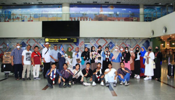 Siswa-siswi SMA YPSA Raih Medali Emas Internasional Young Inventors Award (IYIA)