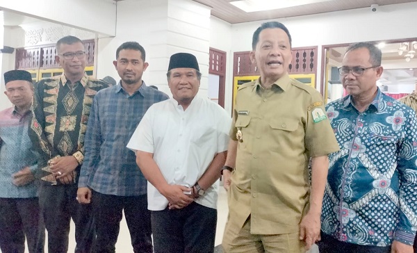 Semeja Bersama Pj Gubernur Aceh Di Pendopo Bupati Pidie