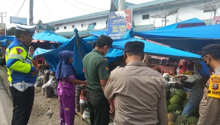 Pengamanan Pasar Tumpah Sinonoan