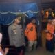 Kapolres Tapsel AKBP Imam Zamroni langsung datangi rumah warga yang terdampak banjir. Hujan deras terus mengguyur dan warga diminta waspada terhadap banjir dan longsor. (Waspada/Ist)