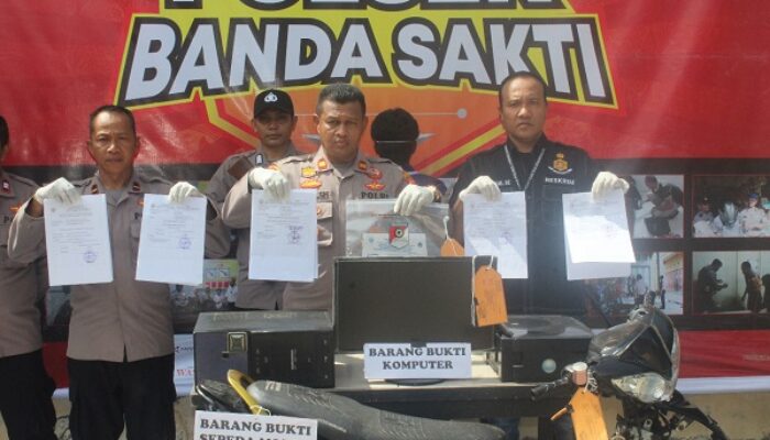 Pelaku Berkedok Kutipan Retribusi Sampah Pedagang Diciduk Polisi