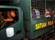 10 Diciduk Di Hotel Panyabungan,Calon Bupati Madina Tak Kaget