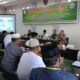 SAMBUTAN: Tgk H Nawawi Abdul Muthallib, memberikan sambutan saat Musda MPU Aceh Timur di Aula Dinas Pendidikan Dayah Aceh Timur di Idi, Rabu (16/11). Waspada/Ist.