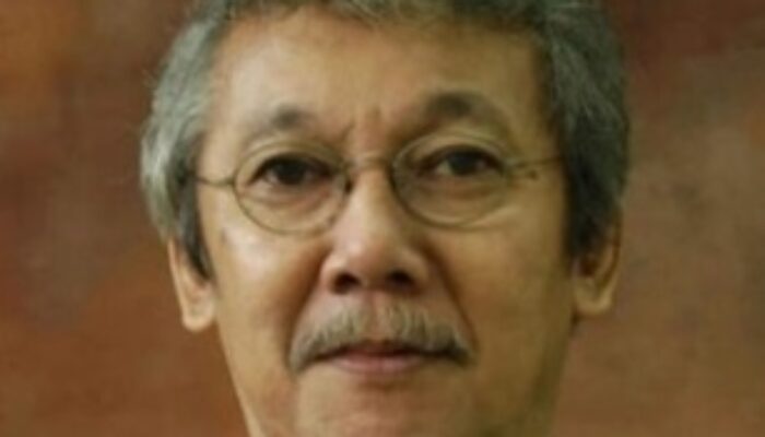 Mengenang Sosok Masmimar Mangiang, Pakar Bahasa Jurnalistik Yang Jeli