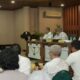 Sekda Aceh, Bustami, memberikan arahan saat membuka Rapat Koordinasi Tindak Lanjut Hasil Pertemuan dengan Tim KPK-RI, di Gedung Serbaguna Setda Aceh, Banda Aceh, Jumat (18/11). (Waspada/Zafrullah)
