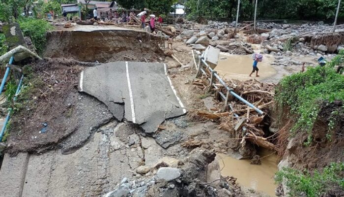 Pasca Banjir Bandang Agara, Dua Jiwa Terenggut, Tiga Desa Terisolir