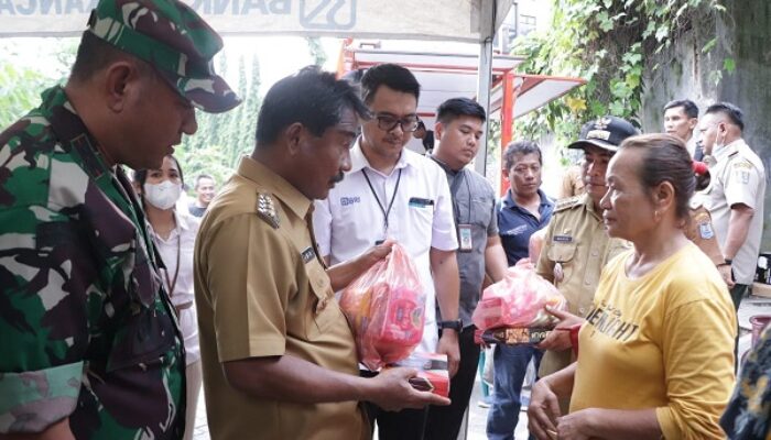 Wali Kota Binjai Bagikan Bantuan Korban Banjir Bersama BRI
