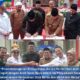 Pj Bupati Marthunis teken kesepakatan bersama dengan Pj Bupati Abdya Darmansah dalam penanganan defisit beras Aceh Singkil, Senin (21/11) di Kab. Abdya. WASPADA/ist
