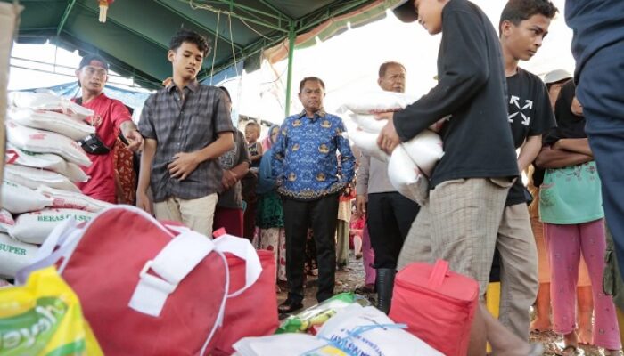 Banjir Surut, Bupati Sergai Tinjau Logistik Dan Kondisi Warga