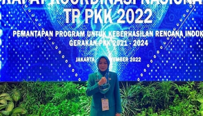 Ketua TP PKK Madina Hadiri Rakornas
