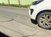 AMPAS Protes, Baru Beberapa Hari Selesai Dikerjakan, Aspal Jalan Cuk Nyakdin Sudah Retak