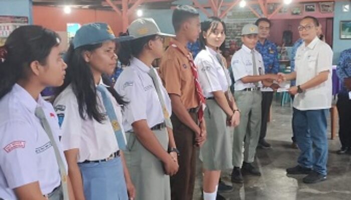 INALUM Berikan Beasiswa 672 Pelajar Se-Kawasan Danau Toba Kerjasama Dengan KMDT