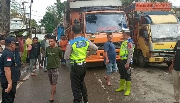 Banjir Kian Tinggi, Ratusan Mobil Dan Truk Terjebak Di Aceh Tamiang