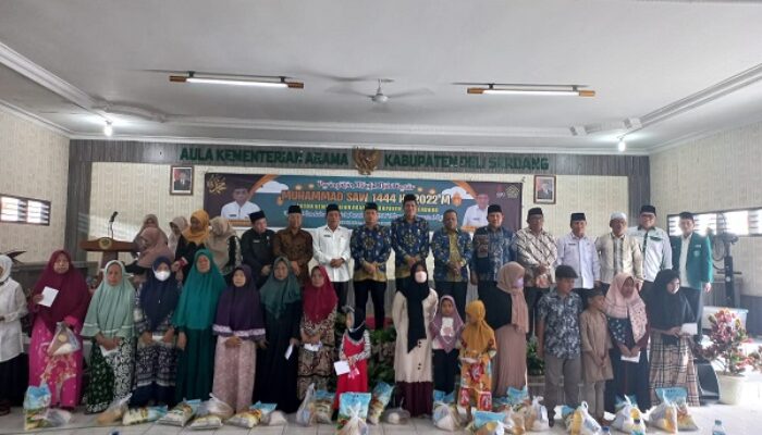 Peringati Maulid Nabi, Kemenag Deliserdang Salurkan Bantuan Sembako Uang Tunai Bagi Masyarakat