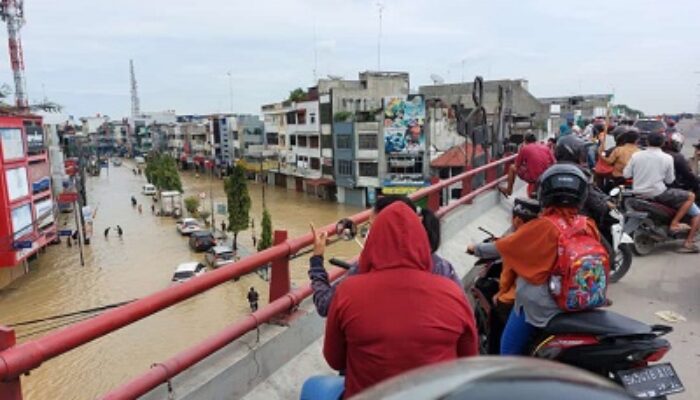 Masyarakat Kritik Wali Kota Medan Tak Bisa Selesaikan Banjir