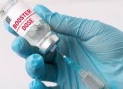 Kasus Covid-19 Melonjak, Pemerintah Akan Lakukan Vaksin Booster Kedua Lansia