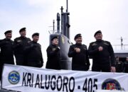 Ketua DPR RI Terima Brevet Kehormatan TNI AL