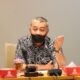 ANGGOTA DPRD Sumut Rudi Alfahri Rangkuti. Rudi mememinta para guru terus meningkatkan kualitas belajar mengajar dan membantu memperbaiki moral anak didik yang kini lebih mengandrungi media sosial. Waspada/Ist
