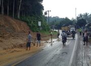 Longsor Di Jalan Medan-Pancurbatu Ganggu Kelancaran Lalulintas