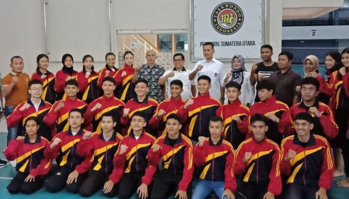 Wagubsu Lepas Atlet Taekwondo Ikut Kejurnas