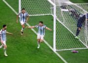 Tango Tolak Memilih Musuh