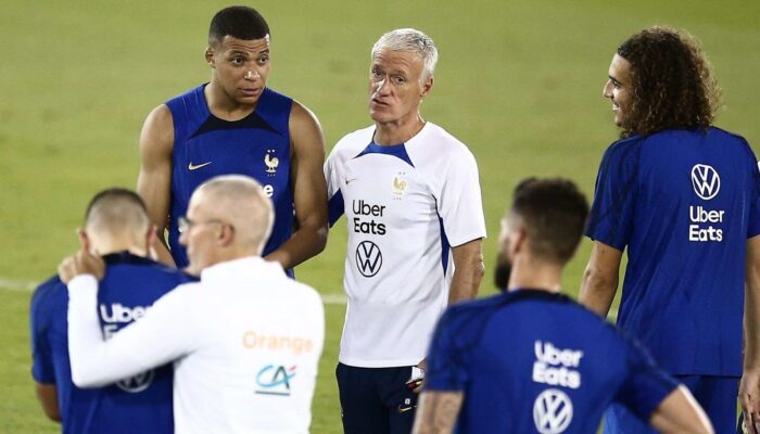Dua Lapis Les Blues Sama Bagus