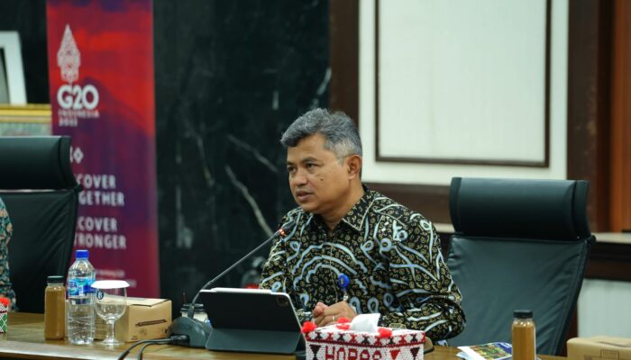 Ekonomi Global 2023 Diperkirakan Menurun Disertai Risiko Resesi