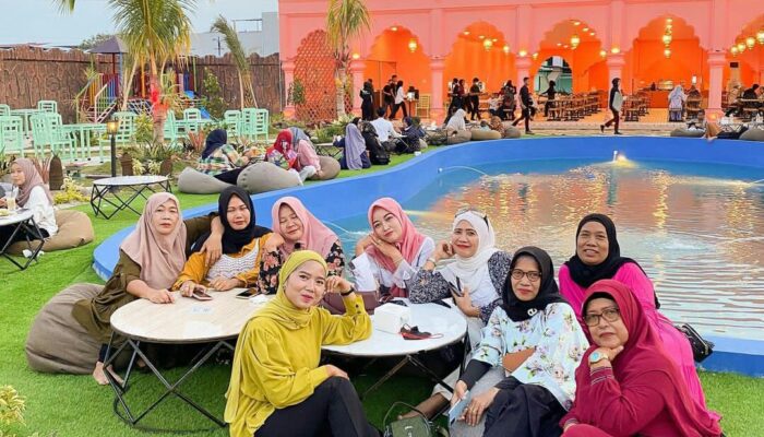 Cafe De Natural Taat Aturan