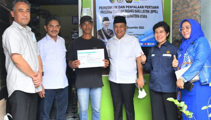 416 Rumah Di Batubara Dapat Listrik Gratis Dari Kementerian ESDM