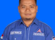 782 Siswa Di Agara Terima Biasiswa PIP Dari Ketua Komisi I DPR RI