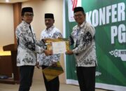 PGRI Aceh Singkil Terima Piagam Penghargaan Pada Konkernas Dan Konkerwil